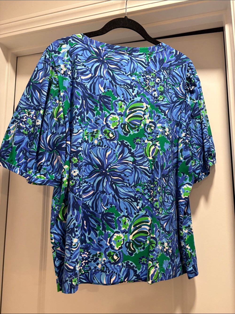 Lilly Pulitzer Rhett Top - Picture 2 of 3
